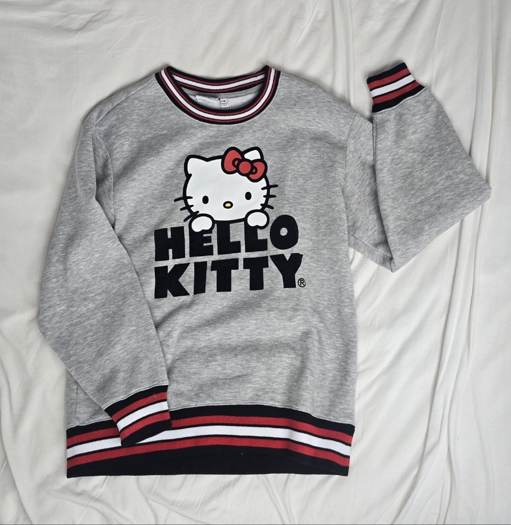 Grey Women's Hello Kitty Crewneck NWOT